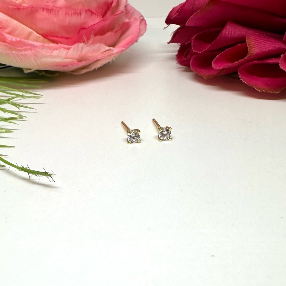 NEW⚜️14K Over Sterling Silver CZ Stud Earrings - Picture 5 of 7